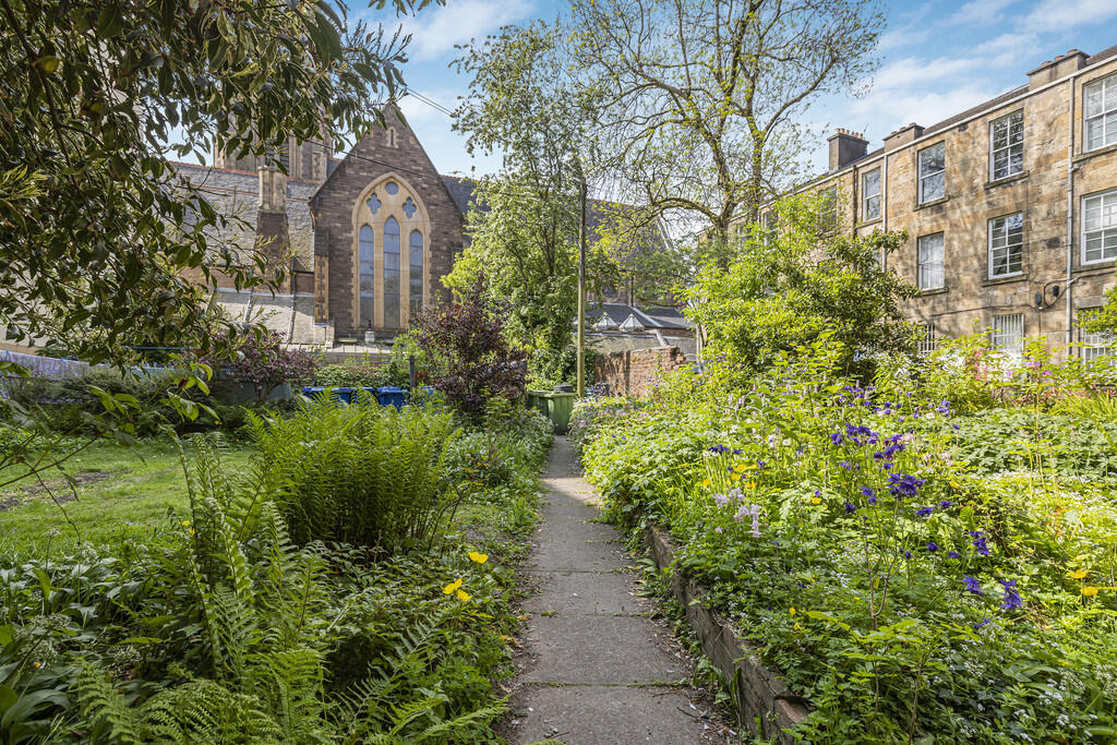 47-print-5 Holyro...