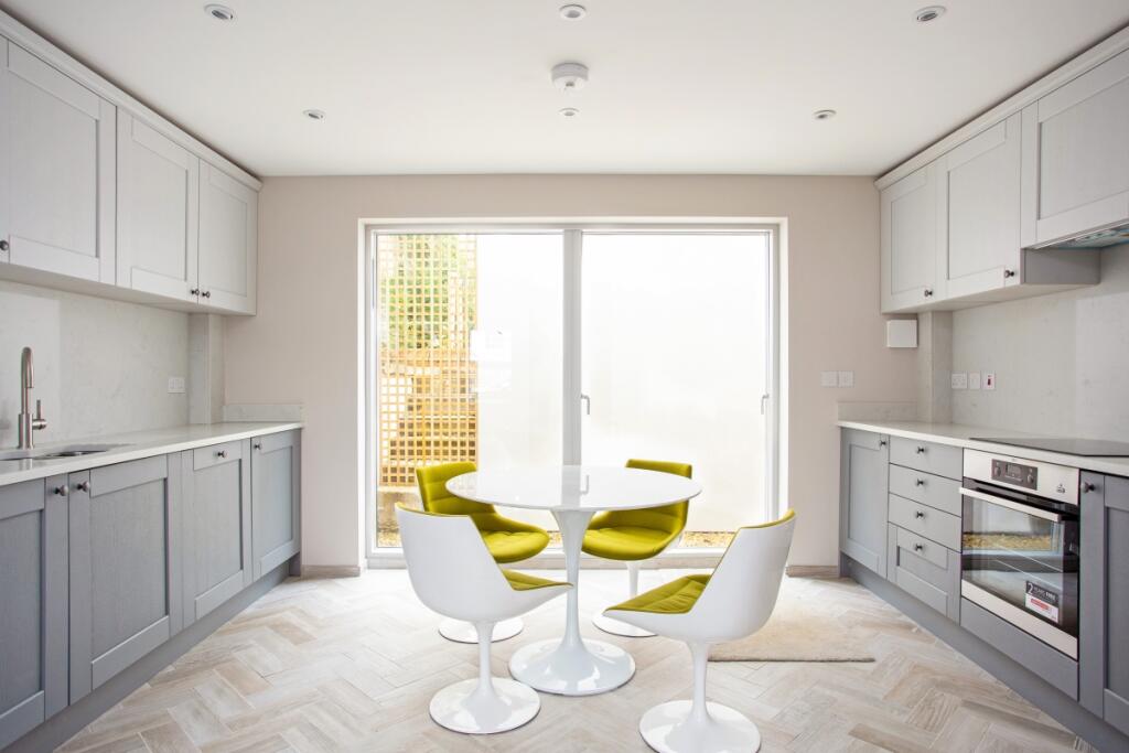 14 Lansdown Terra...