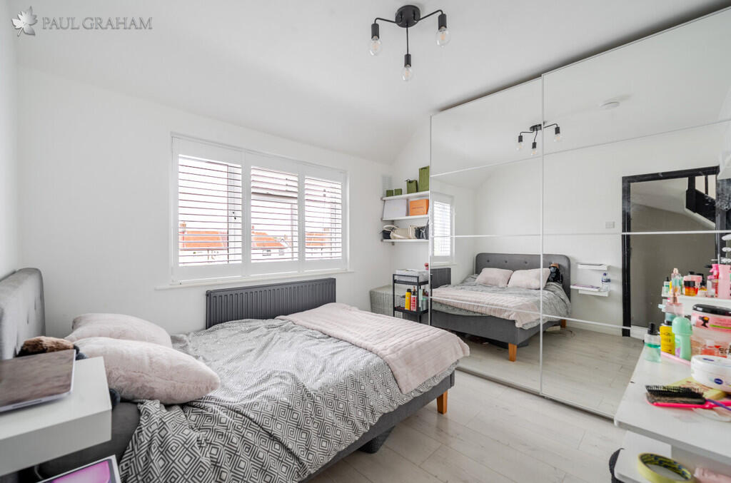 427d643e-2393-45d...