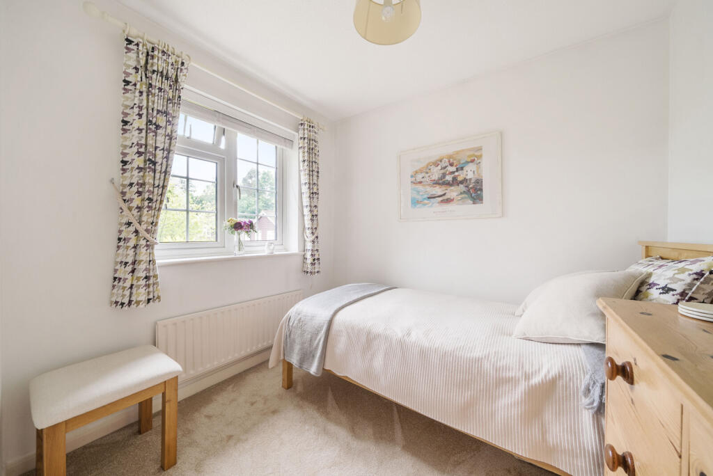 1304901-13-6846f3...