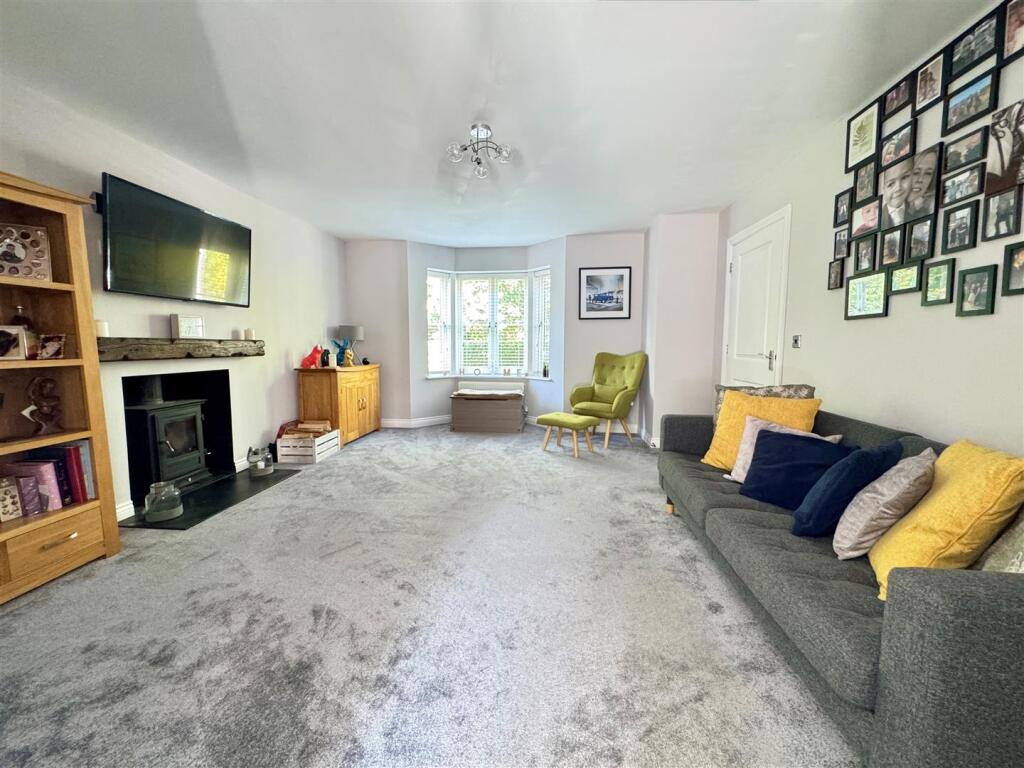 Sitting room.jpg