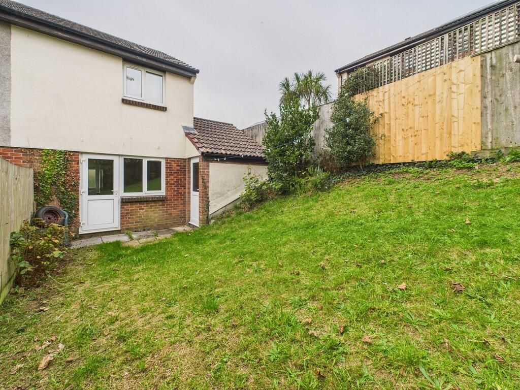 CAM02089G0-PR0576...