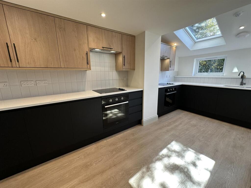 886_Kitchen_1