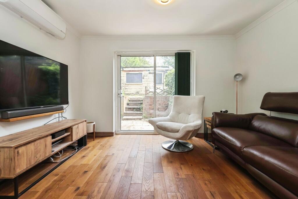 Lounge Area