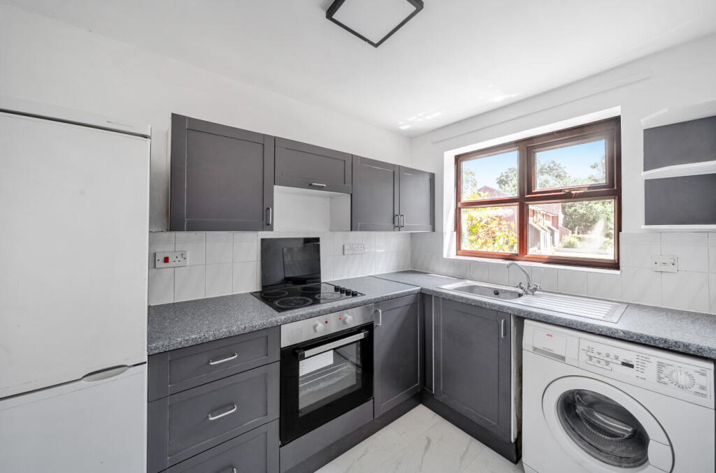 1317269-7-68629e1...