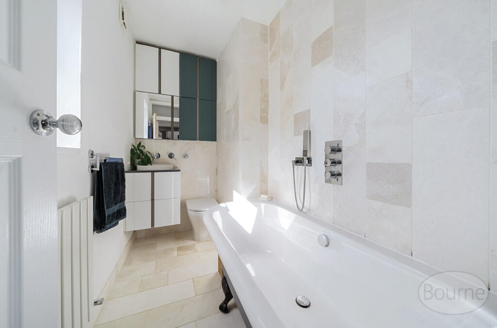 53724af2-9c82-4f4...