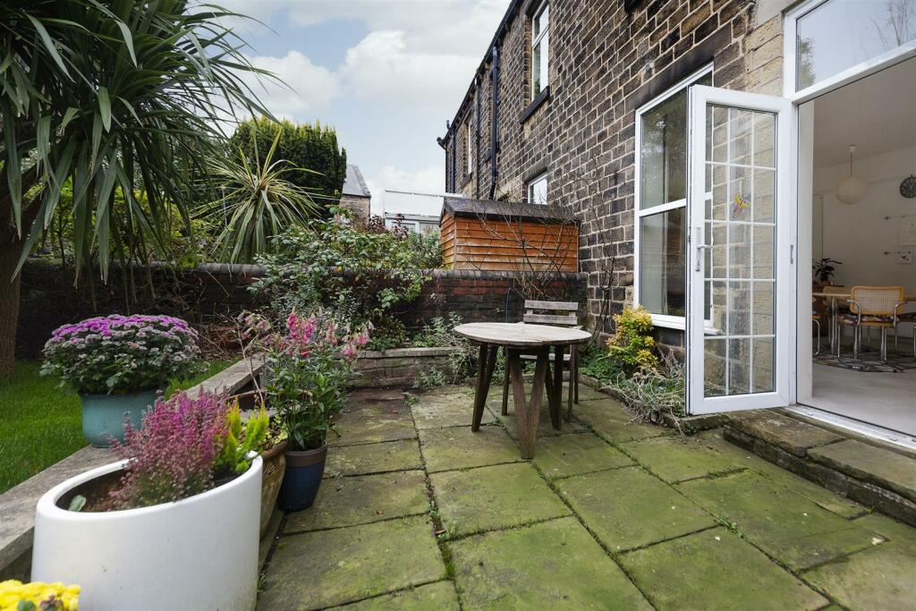 Bramleys Estate Agents - Forrest Avenue - Marsh (2