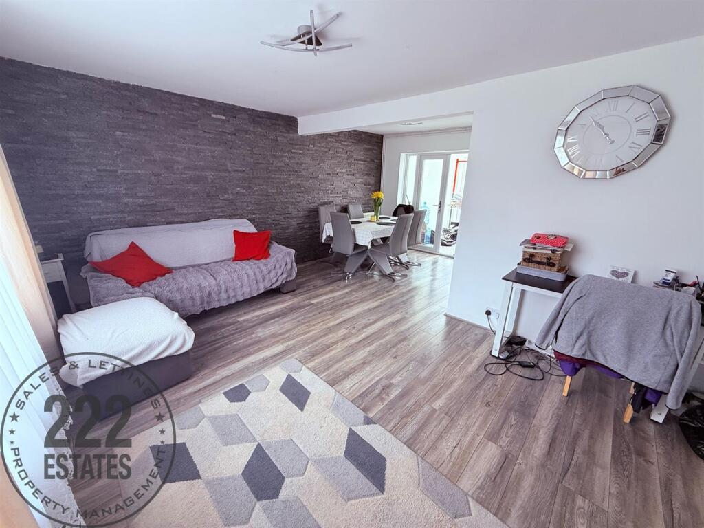 PHOTO-2025-04-29-13-53-52 (9).jpg