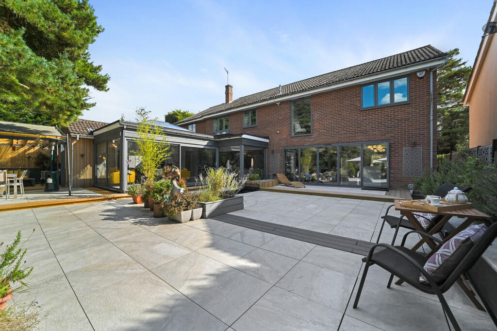 PT-FC(COL)-13Huna...