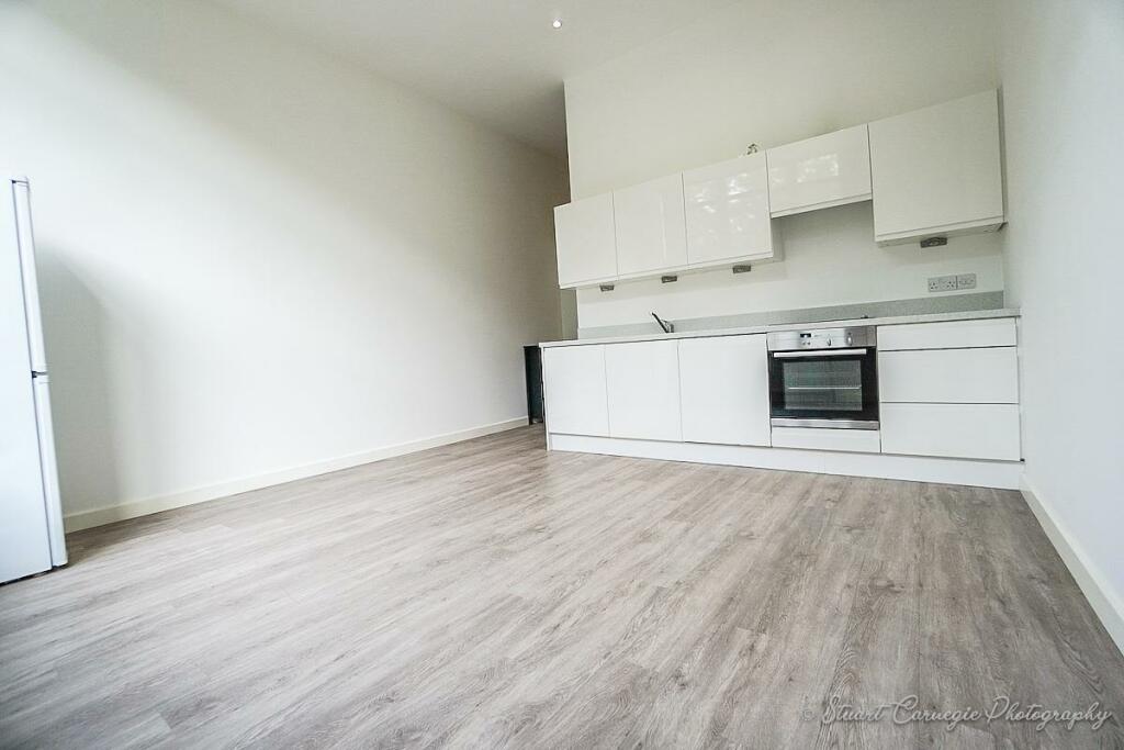 Kitchen/living room