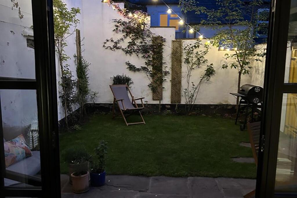 Garden 3.jpg