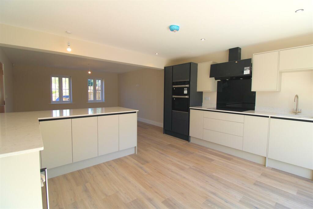 kitchen-family room