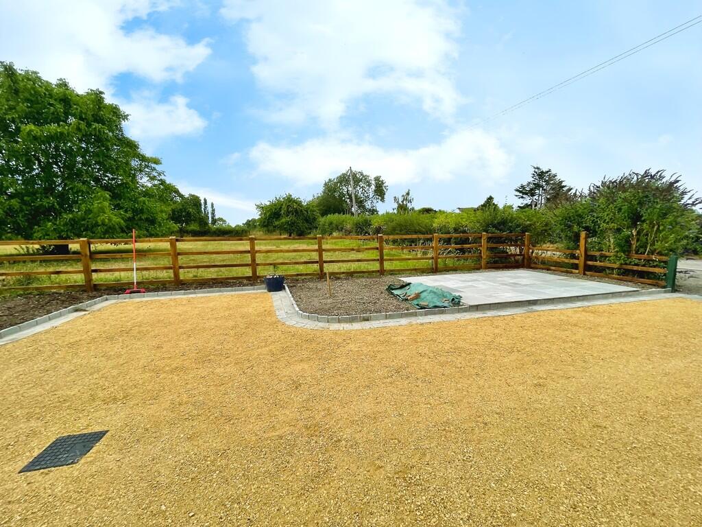 5e1e0e4f-IMG_E566...