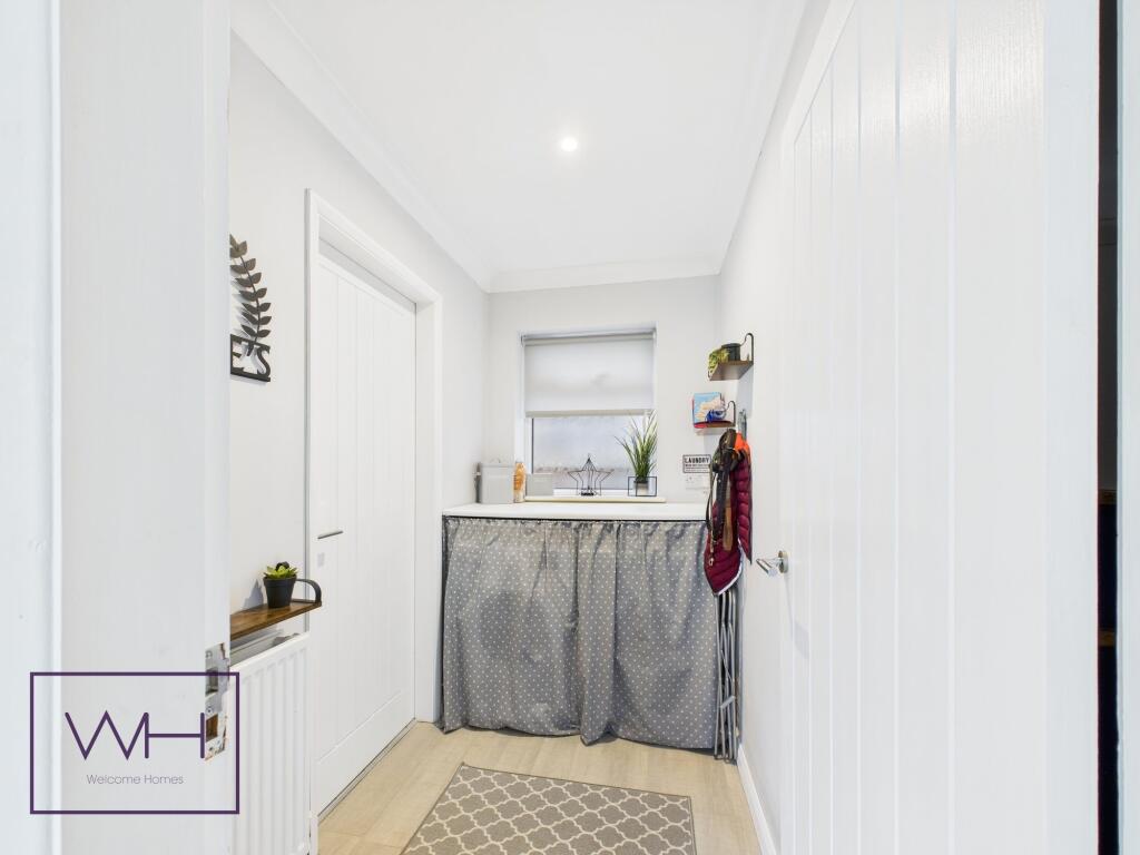 CAM03785G0-PR0215-ST