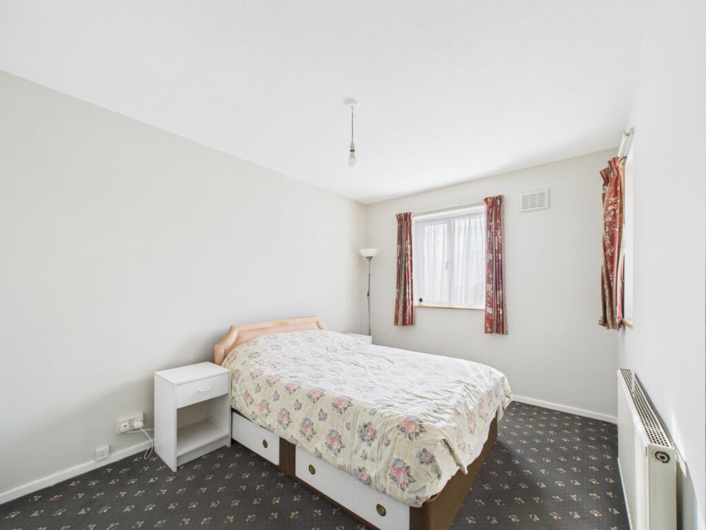 CAM03750G0-PR0077-STILL003