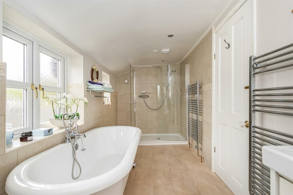 HOUSE BATHROOM