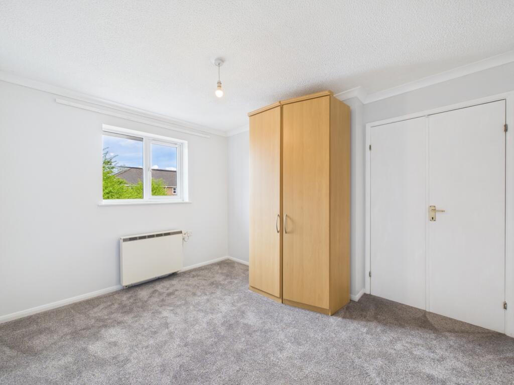 CAM02023G0-PR0132-STILL021