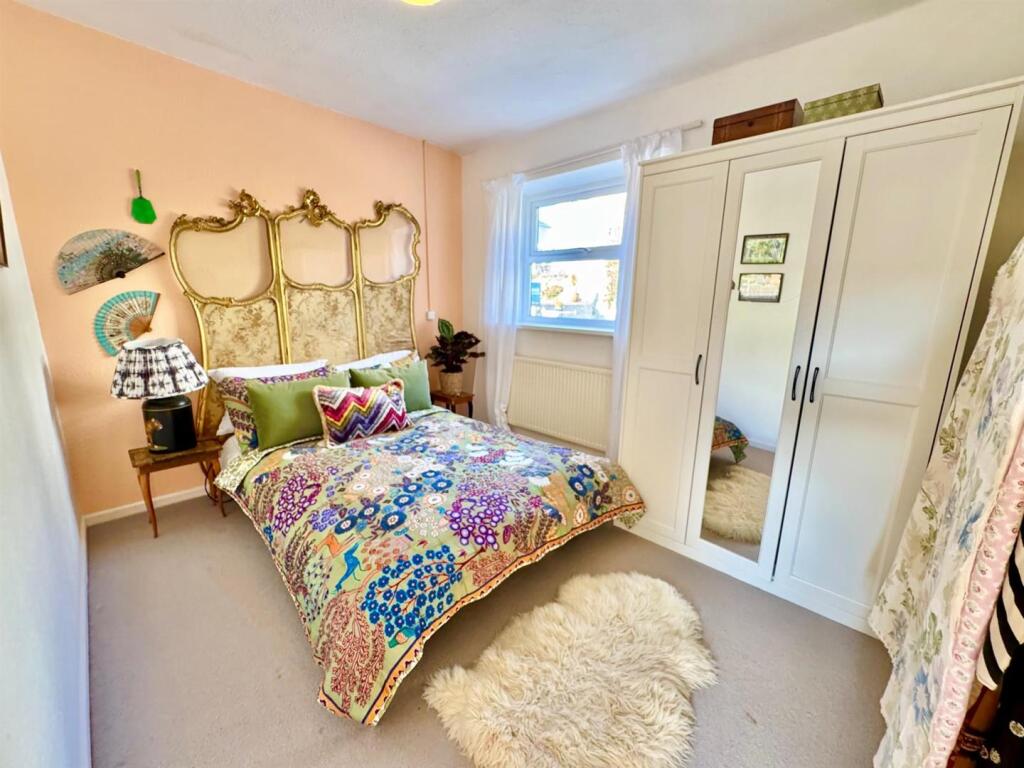 PHOTO-2025-04-07-19-38-15 (20).jpg