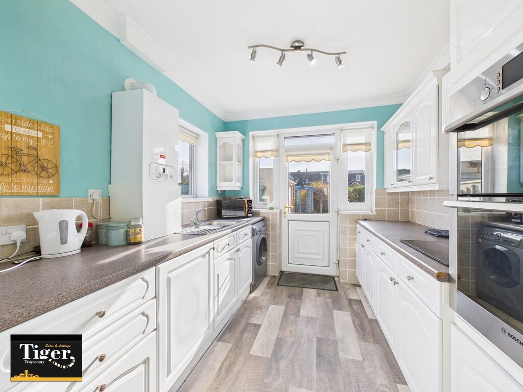 CAM03440G0-PR0449...