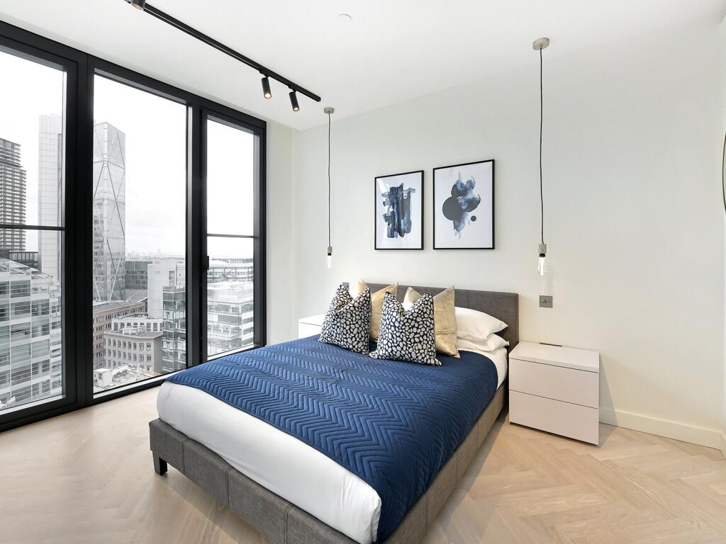 One Crown Place