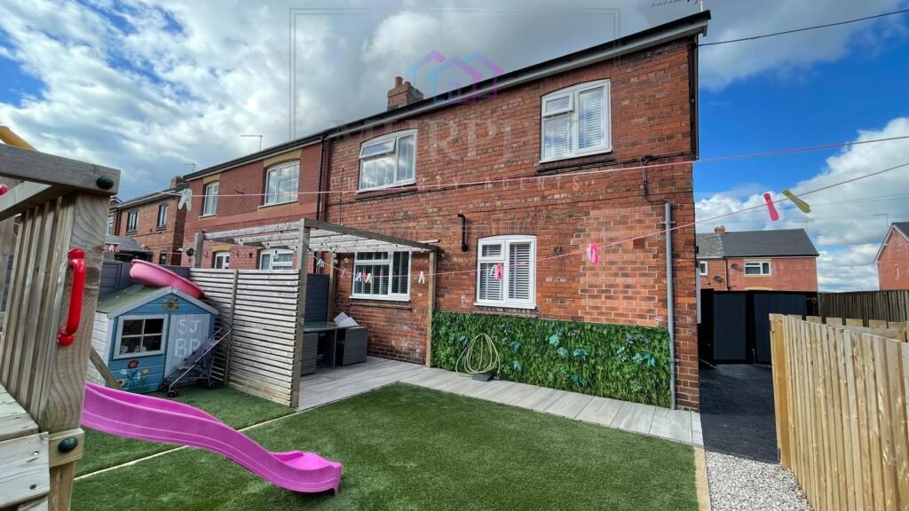 WhatsApp Image 2025-03-14 at 15.39.43_82714b39