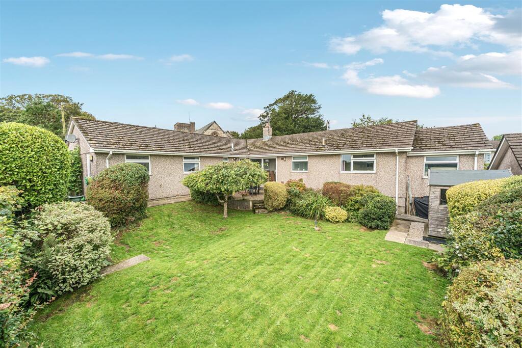 Abbotts Park Rear.jpg