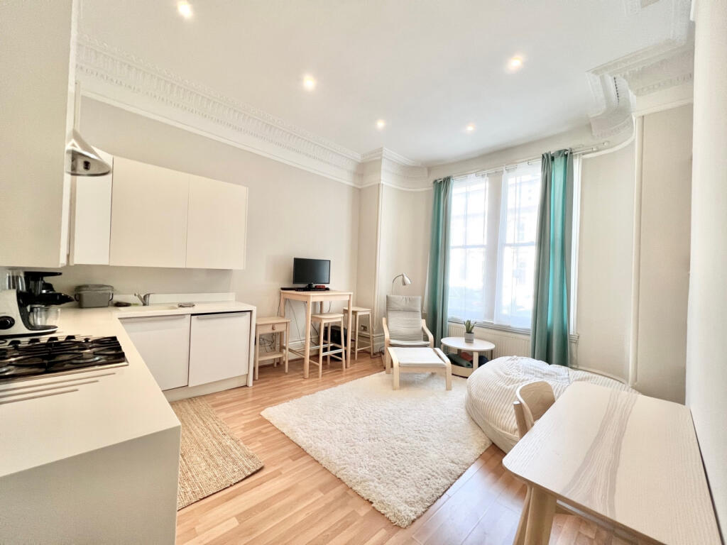 1 Bedroom Flat for Rent