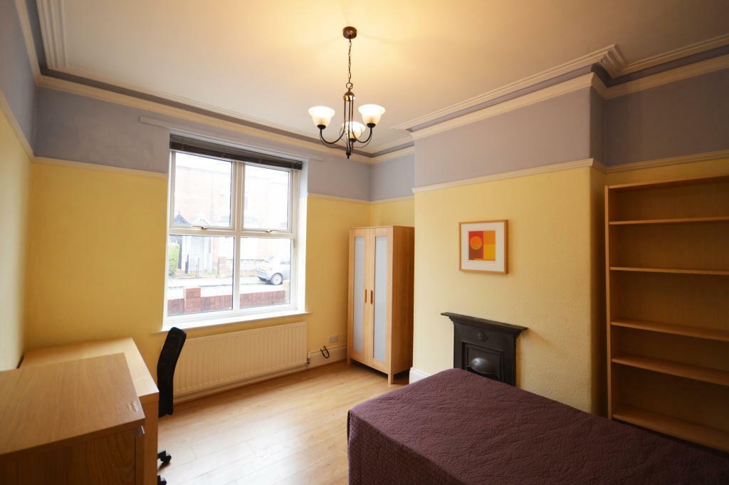 Bed 1