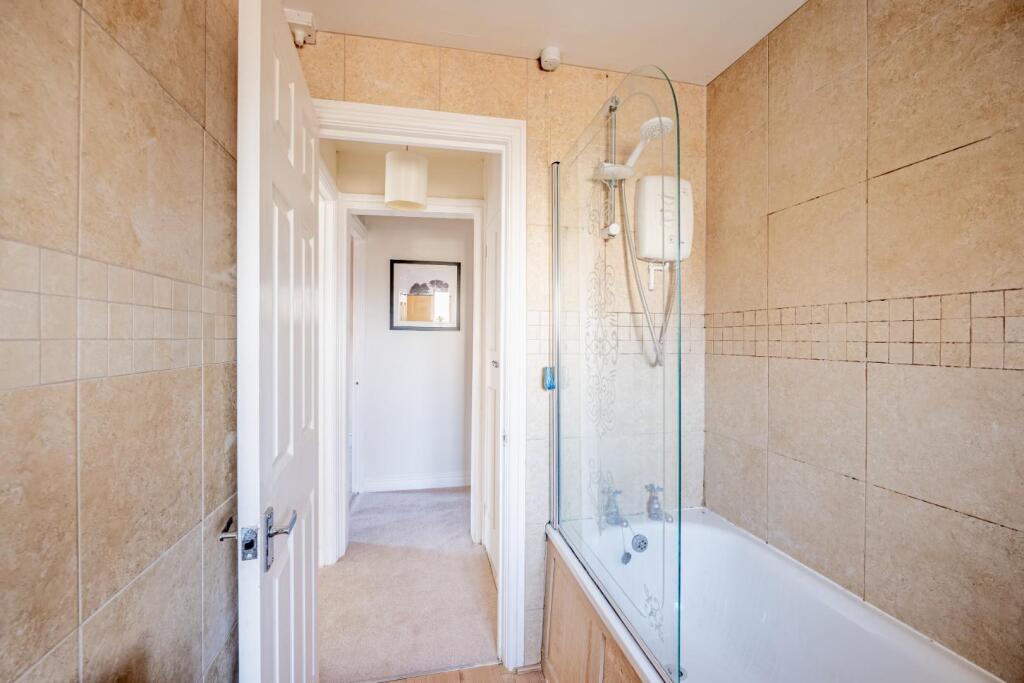 Stambrook Cottage - Reshoot-4.jpg