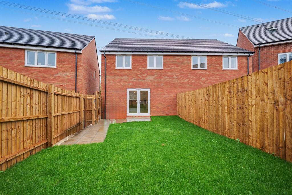 Plot 53 Rear Garden.jpg