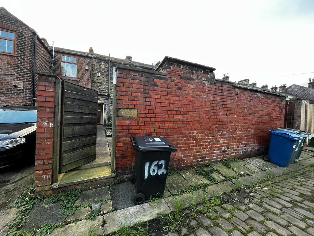 upload_whatsapp_image_2022_12_05_at_10_37_13_1_63a