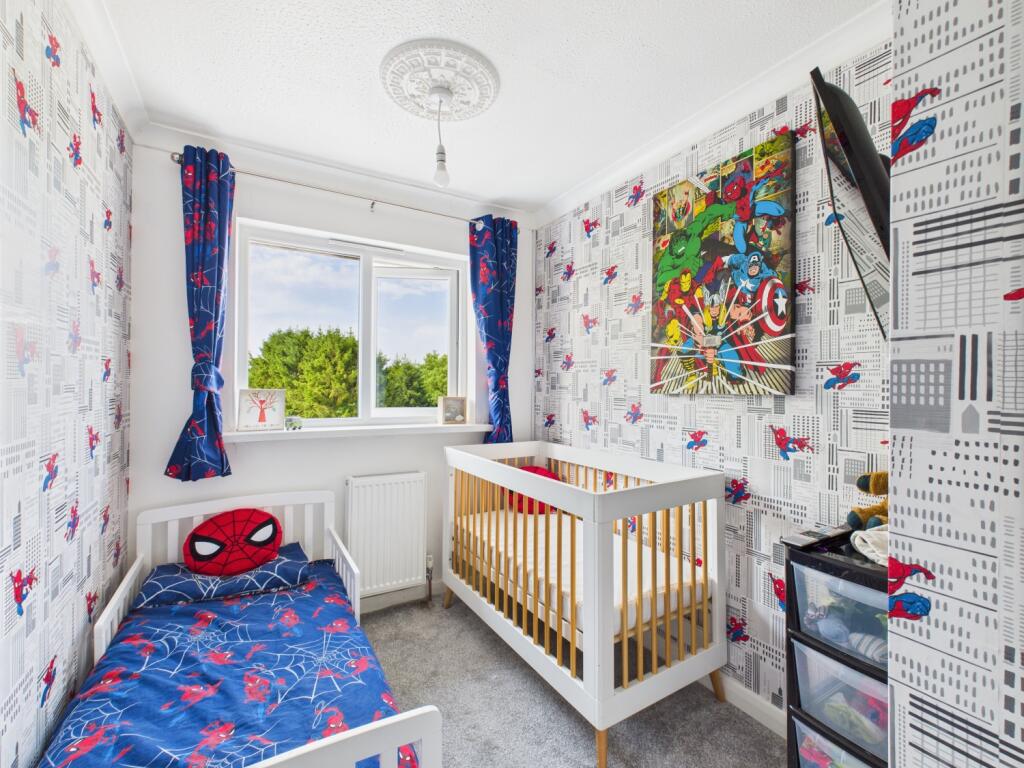 CAM03729G0-PR0063-STILL008