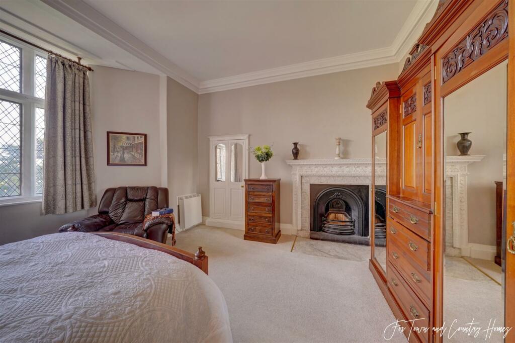 7 Westwood House (27).jpg