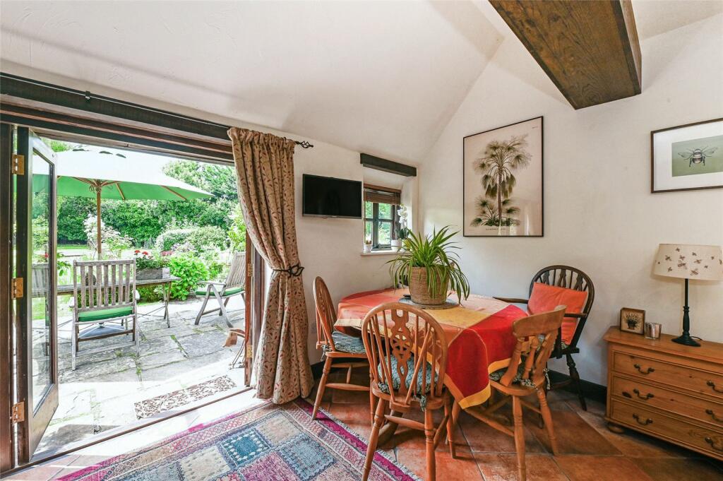 Kitchen/Breakfast Rm