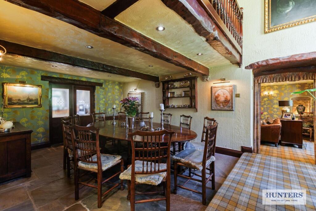 91538_Upcroft House Farm Carlton Lane Guiseley  (1