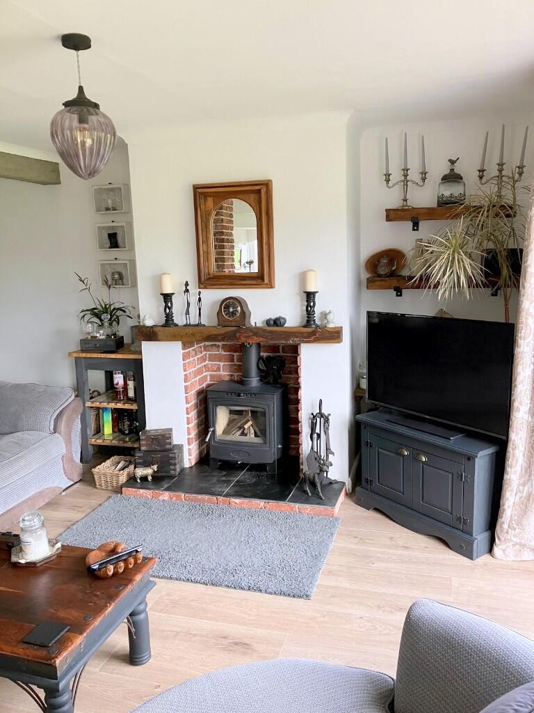 Spacious Lounge