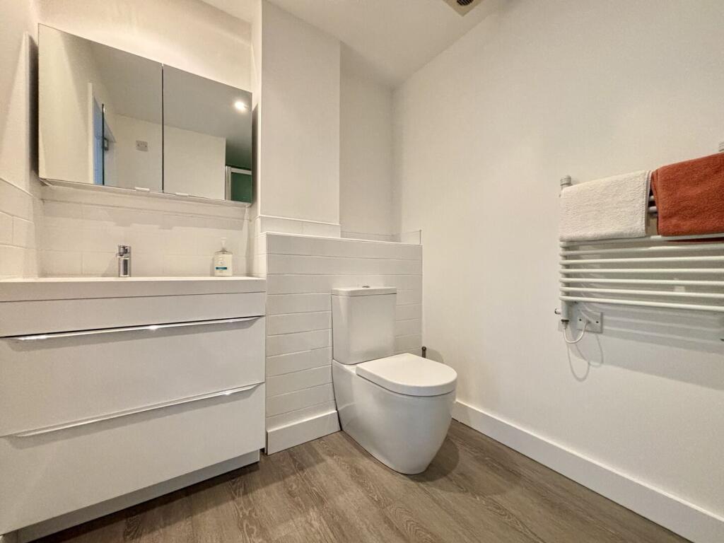 Ensuite