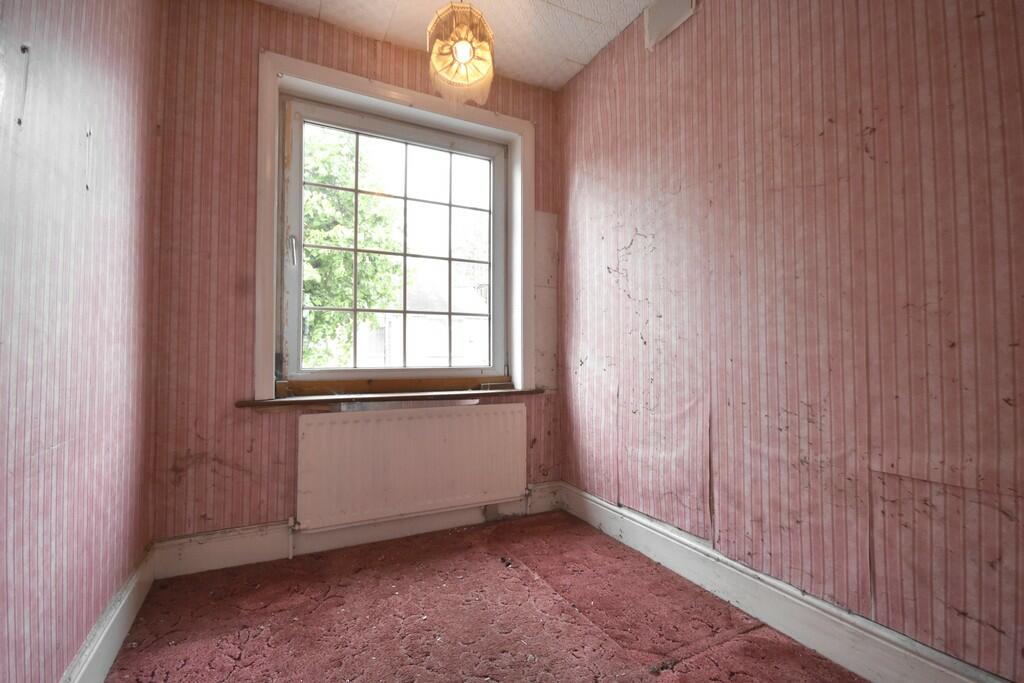 Bedroom 3-min