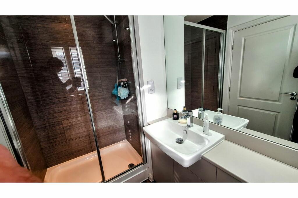 Master En-suite