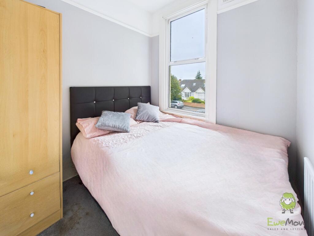 CAM01543G0-PR0161-STILL030