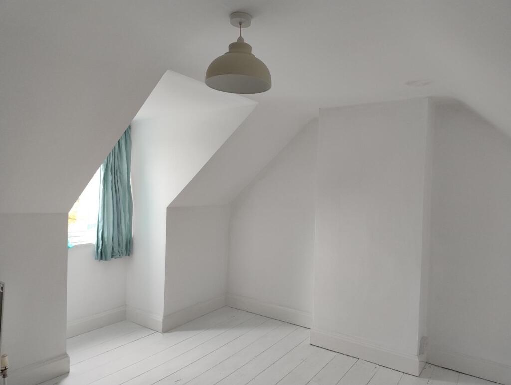 Bedroom One (Dorma)