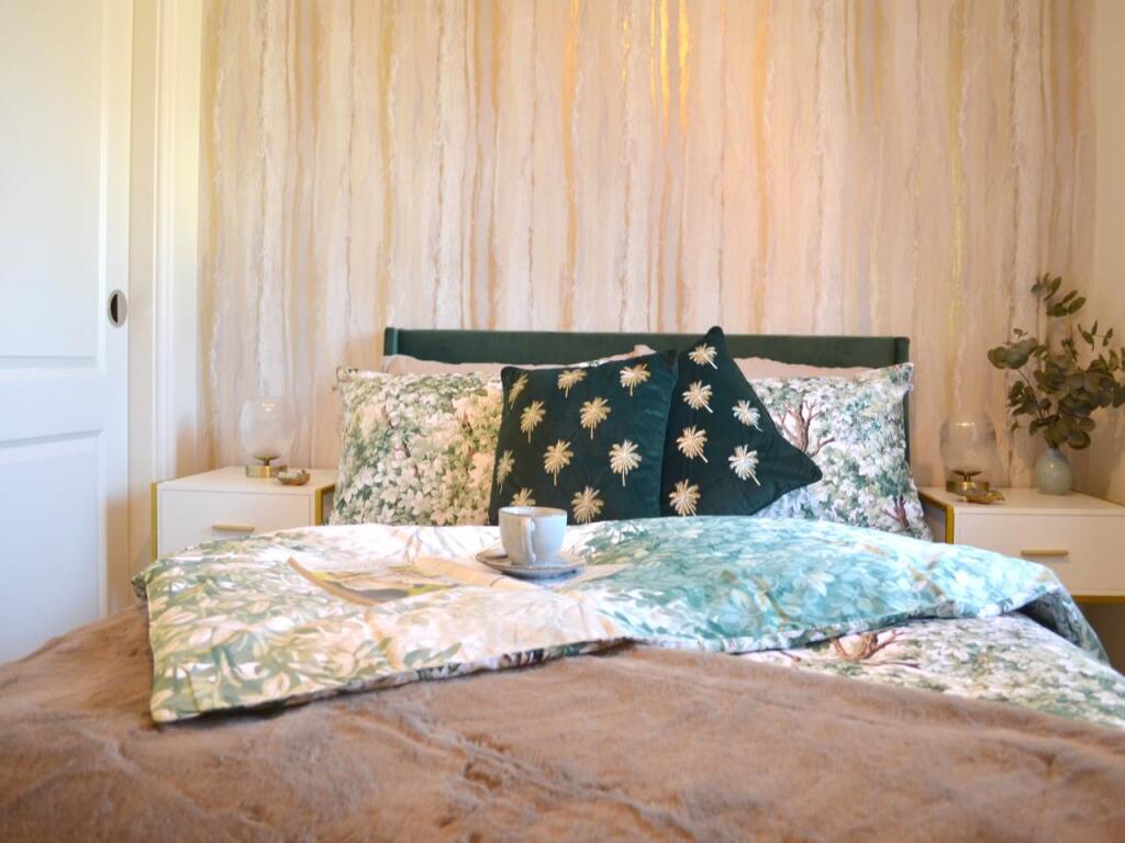 Bedroom2