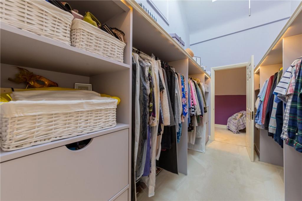 Walk In Wardrobe