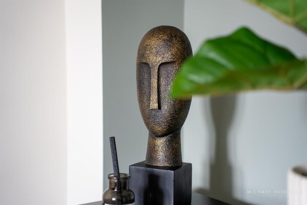 13 Front Street, Whitburn-15.jpg