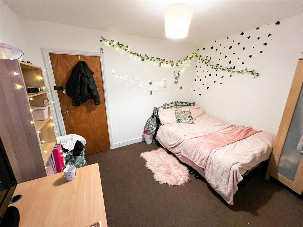 19 Denham Road_-5.jpg