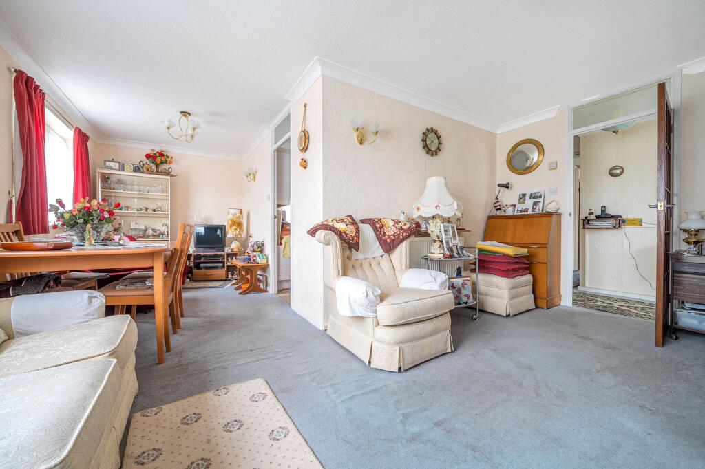 Living/Dining Room