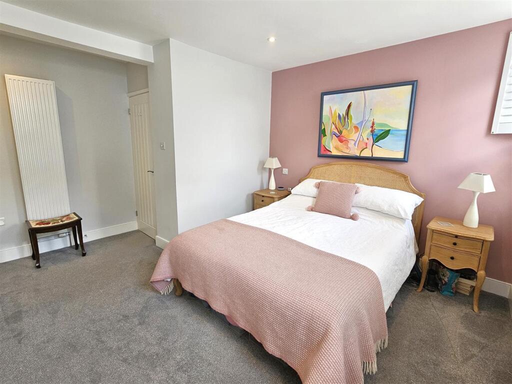 2nd bedroom.jpg