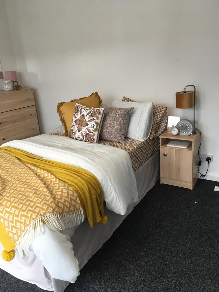 31) 30 Cranbrook Avenue Bedroom 4 31.07.2020.jpg