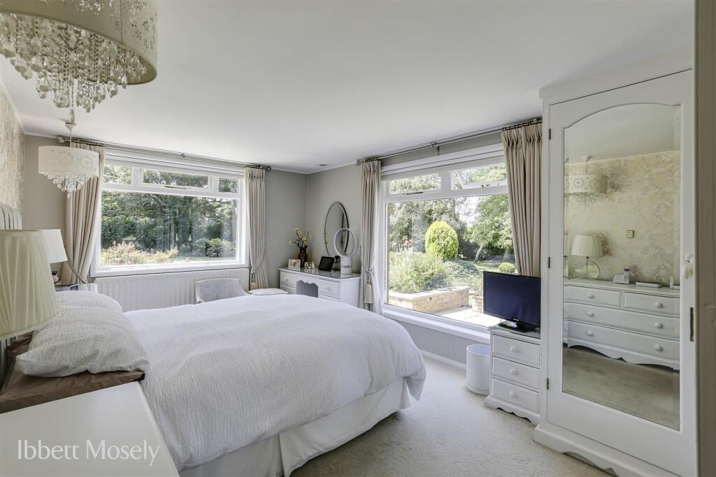 27 Bedroom one.jpg