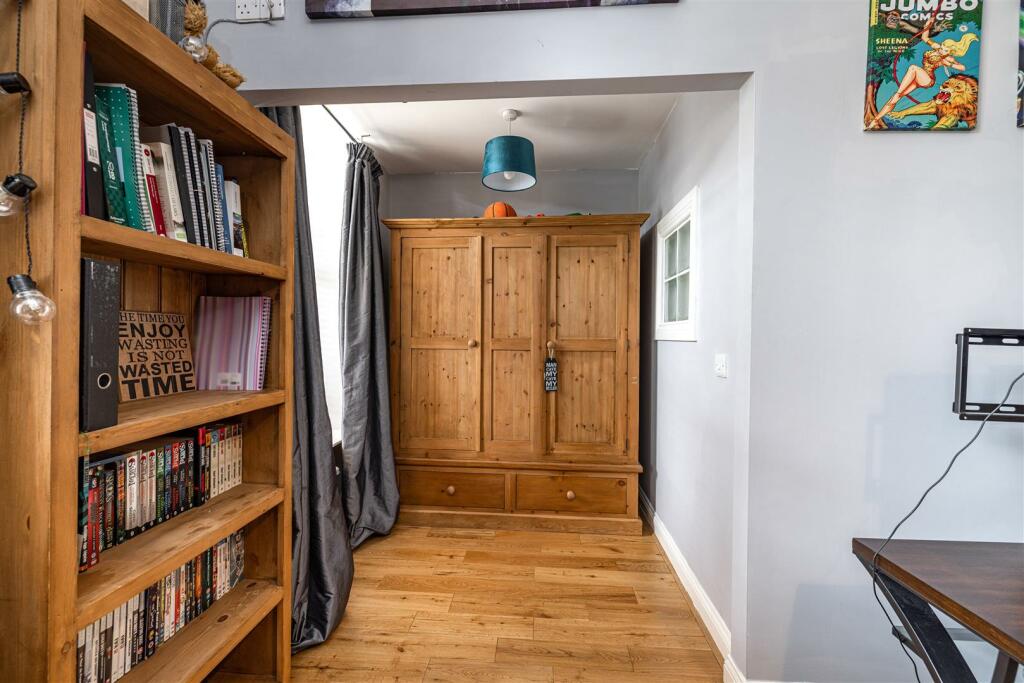 2 Heatherlie Terrace Selkirk 48.JPG